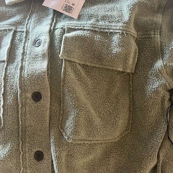 New With Tags Forever 21 cropped oversized lightweight jacket - Small - Picture 7 of 9